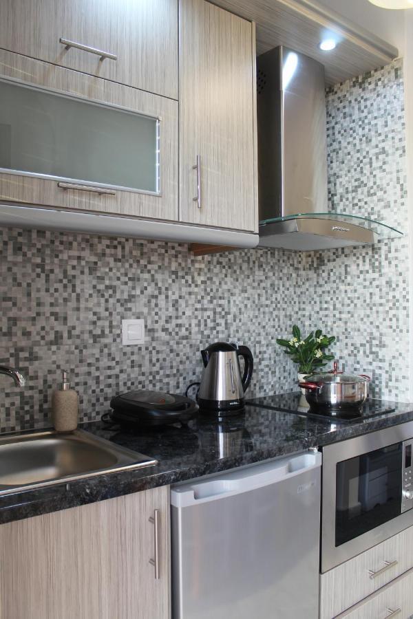 Vakis Apartments Romanon Esterno foto