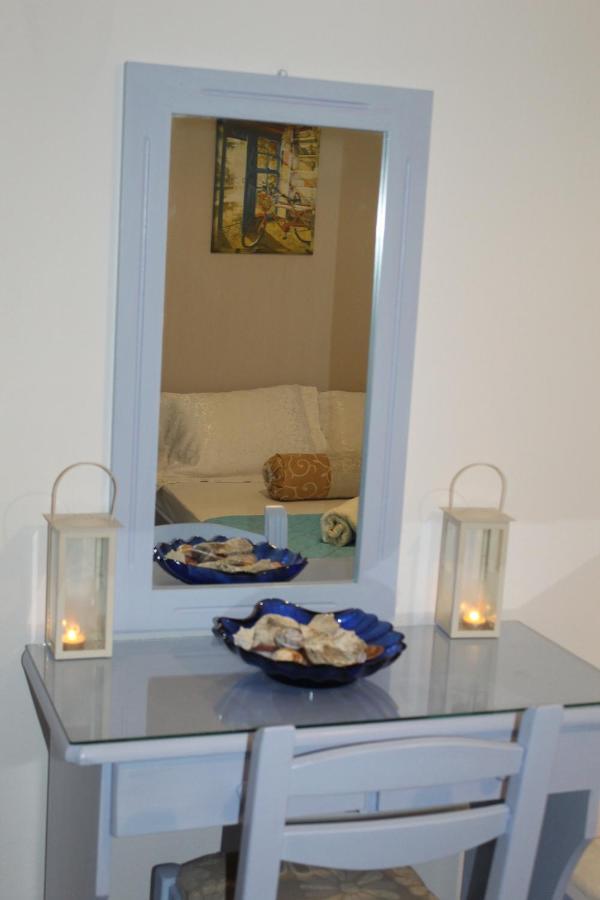 Vakis Apartments Romanon Esterno foto