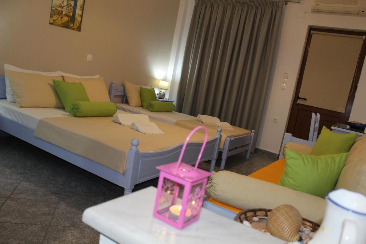 Vakis Apartments Romanon Esterno foto